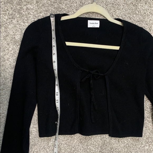 Sunday Best Aritzia Samantha Black Tie Front Cropped Cardigan Sweater Size Small - Picture 5 of 7